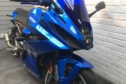 SUZUKI GSX-8R