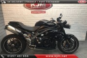 TRIUMPH SPEED TRIPLE 1050