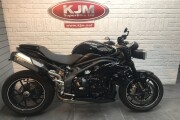 TRIUMPH SPEED TRIPLE 1050