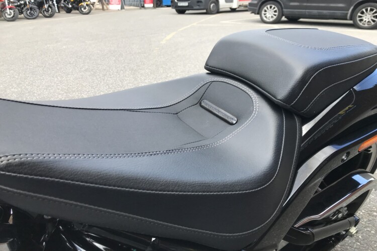 HARLEY-DAVIDSON SOFTAIL