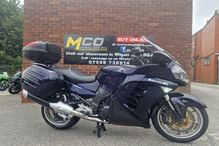 KAWASAKI 1400 GTR