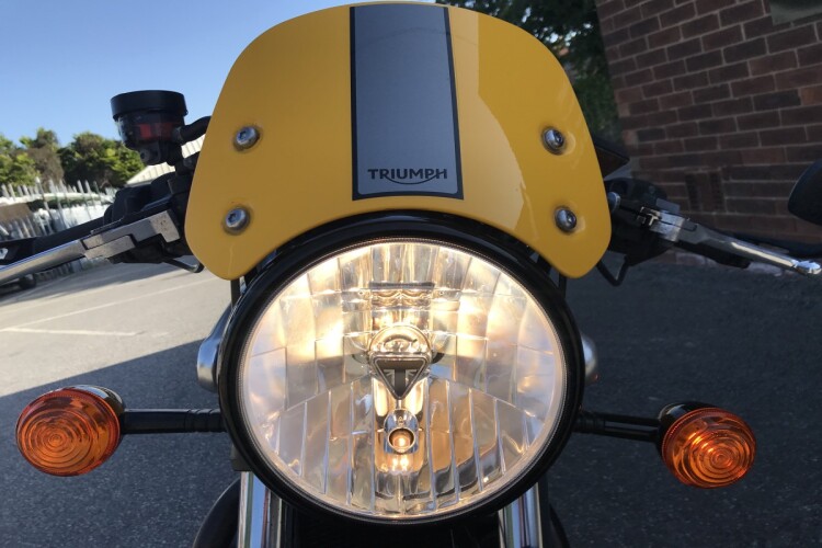TRIUMPH STREET CUP