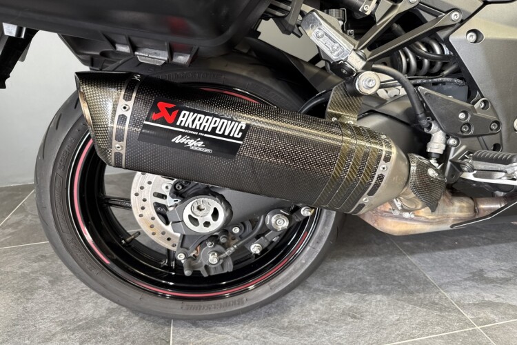 KAWASAKI NINJA 1000SX