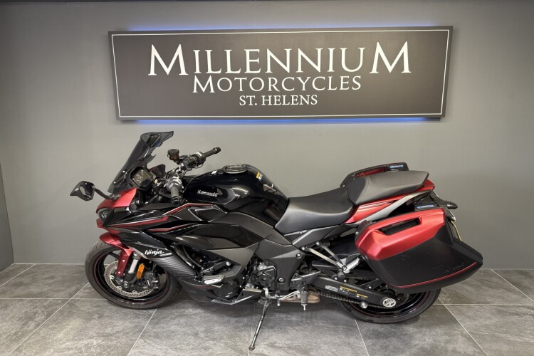 KAWASAKI NINJA 1000SX