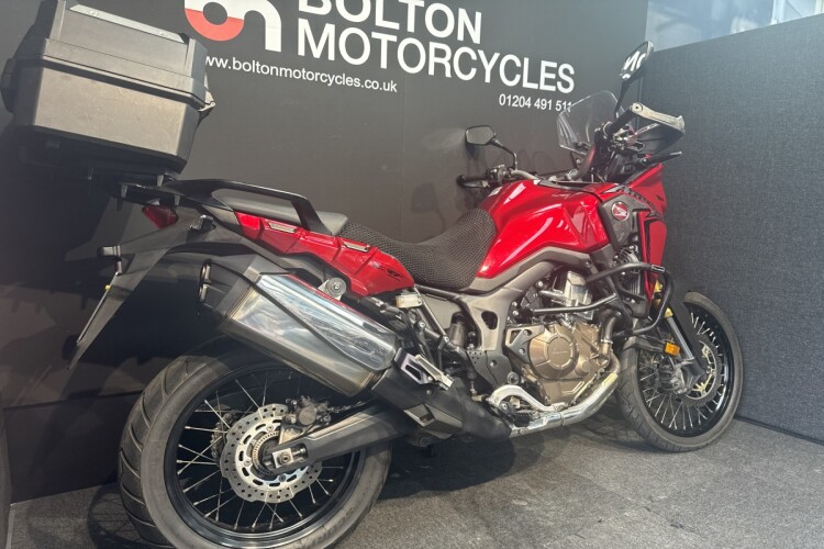 HONDA CRF1000L AFRICA TWIN