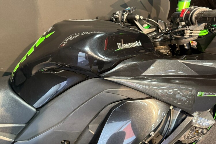 KAWASAKI Z1000 SX