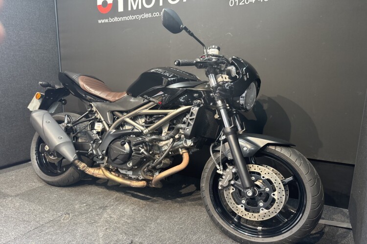 SUZUKI SV650X