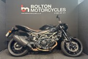 SUZUKI SV650X