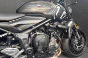 TRIUMPH TRIDENT 660