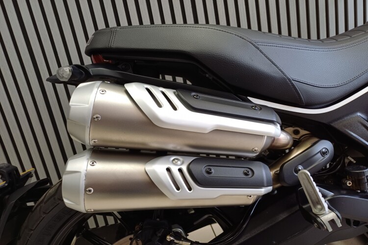 DUCATI SCRAMBLER 1100