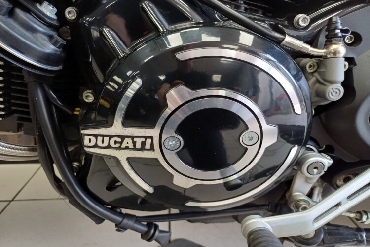 DUCATI SCRAMBLER 1100