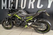 KAWASAKI Z900
