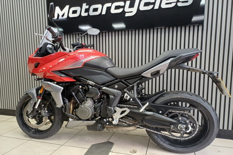 TRIUMPH TIGER SPORT 660