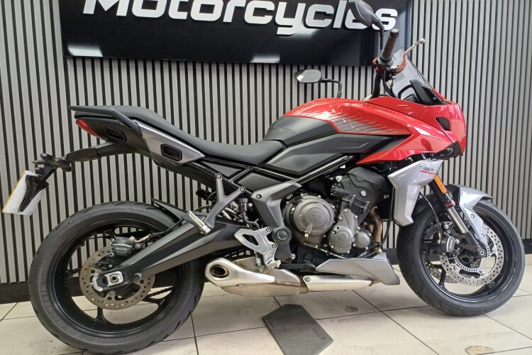 TRIUMPH TIGER SPORT 660