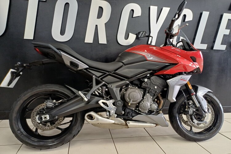 TRIUMPH TIGER SPORT 660