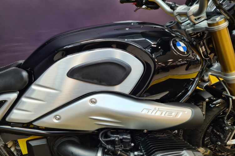 BMW R NINET