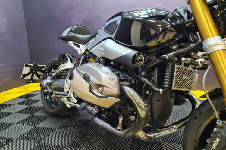 BMW R NINET