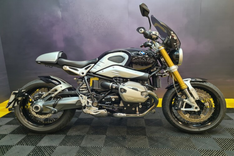 BMW R NINET