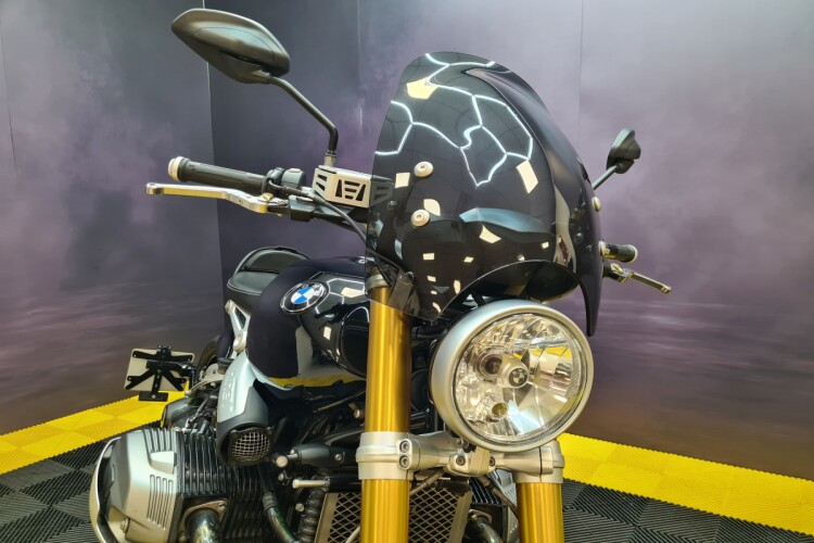 BMW R NINET
