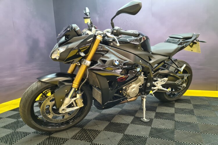 BMW S 1000 R