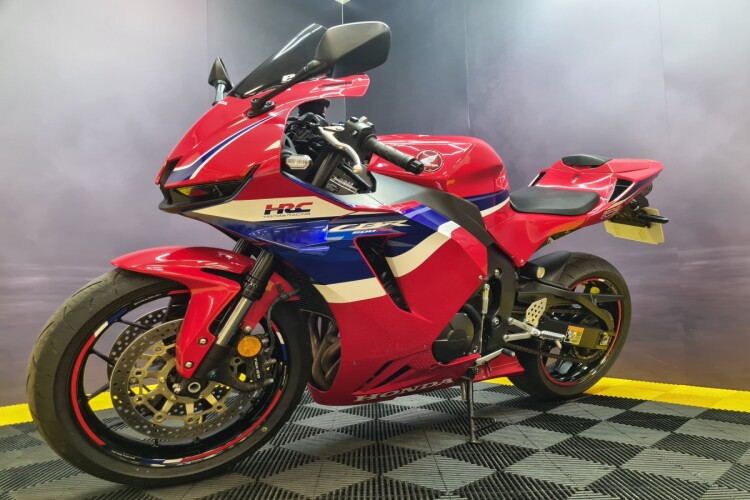 HONDA CBR600RR