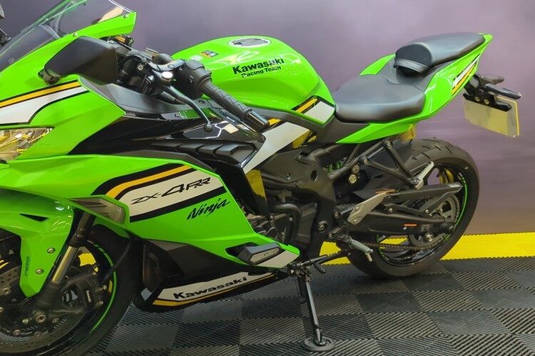 KAWASAKI NINJA ZX-4RR