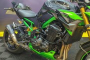 KAWASAKI Z900