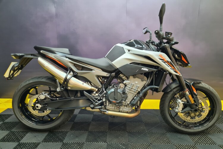KTM 790 DUKE