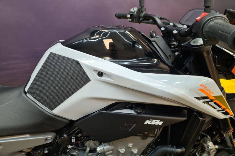 KTM 790 DUKE