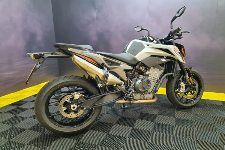 KTM 790 DUKE
