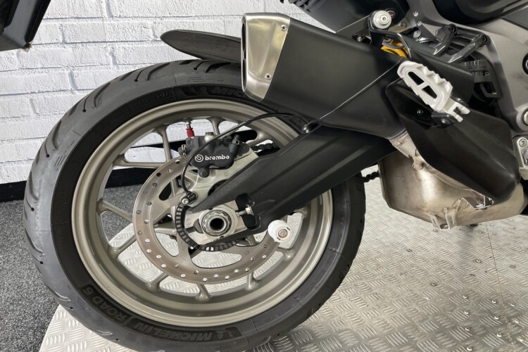 DUCATI MULTISTRADA 950