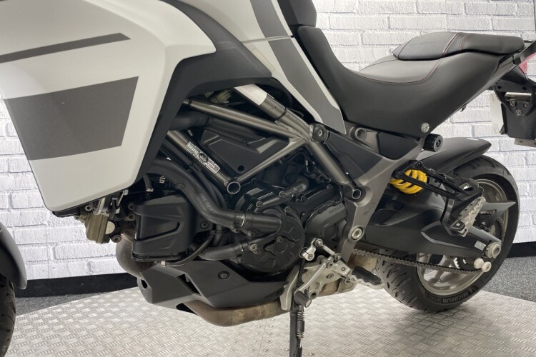 DUCATI MULTISTRADA 950