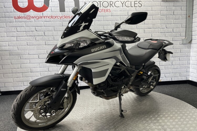 DUCATI MULTISTRADA 950