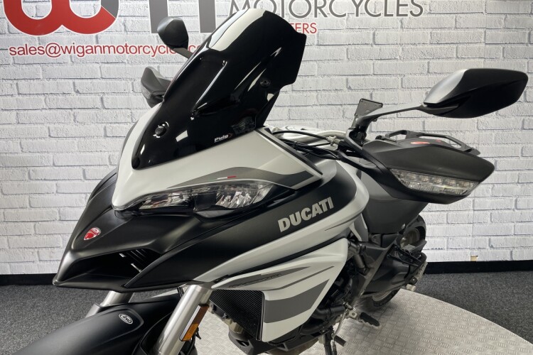 DUCATI MULTISTRADA 950