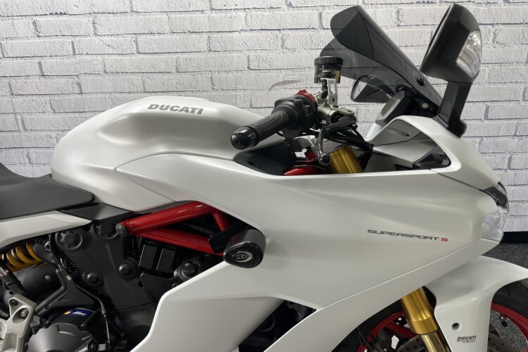 DUCATI SUPERSPORT 950 S