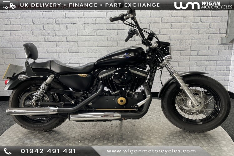 HARLEY-DAVIDSON SPORTSTER