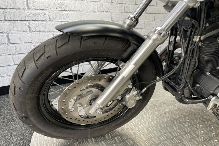 HARLEY-DAVIDSON SPORTSTER