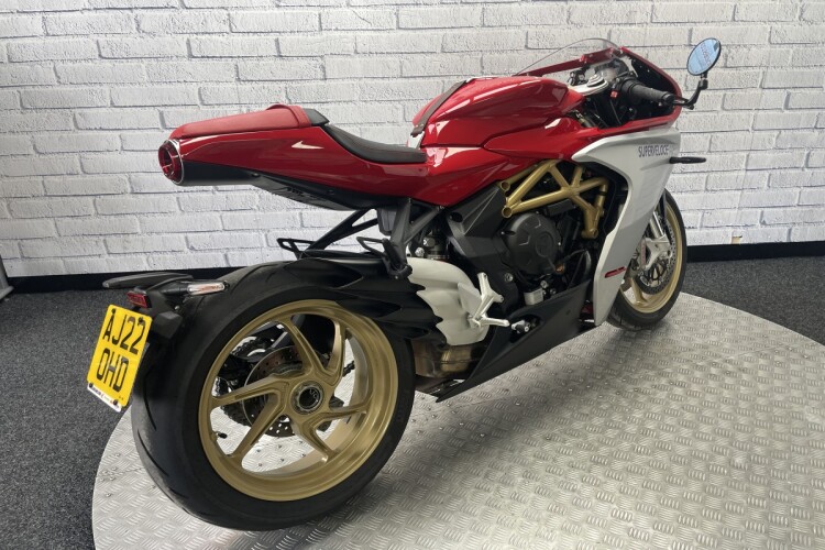 MV AGUSTA SUPERVELOCE