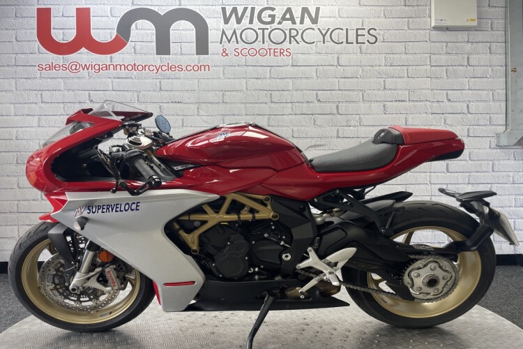 MV AGUSTA SUPERVELOCE