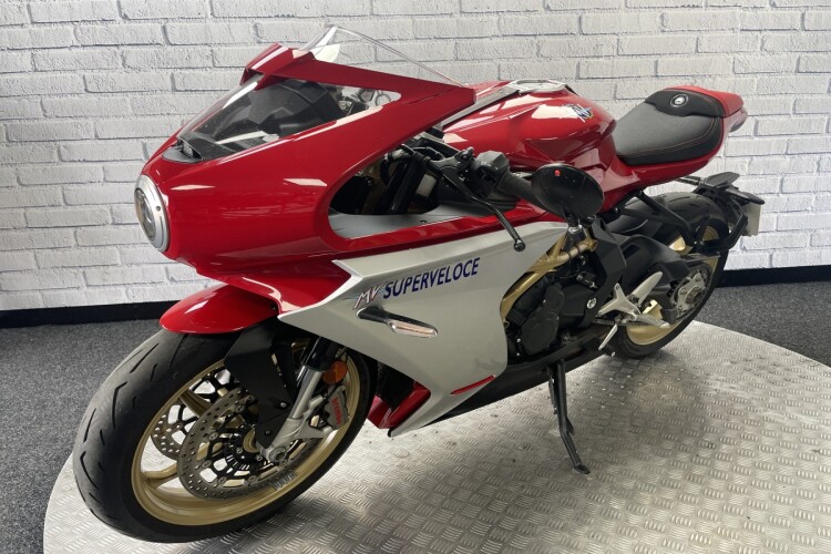 MV AGUSTA SUPERVELOCE