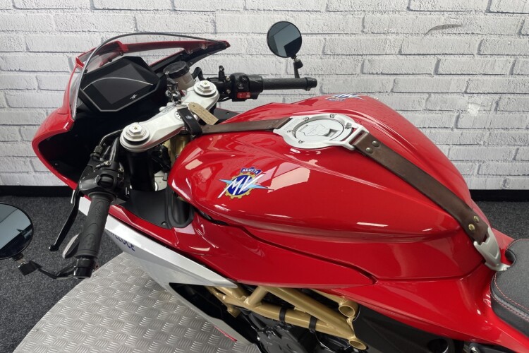 MV AGUSTA SUPERVELOCE