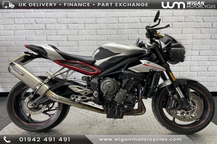 TRIUMPH STREET TRIPLE 765