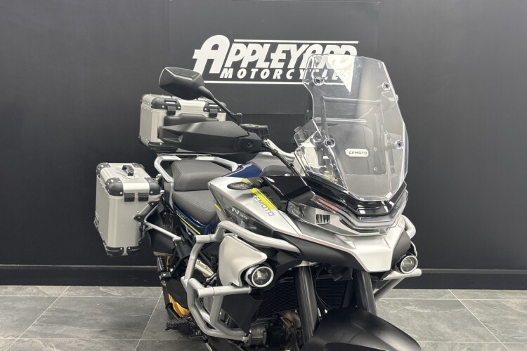 CFMOTO 800MT TOURING