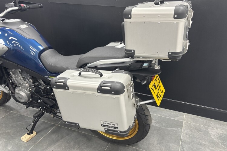 CFMOTO 800MT TOURING