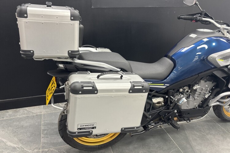 CFMOTO 800MT TOURING