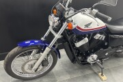 HONDA VT750S