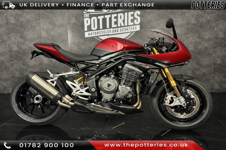 TRIUMPH SPEED TRIPLE 1200