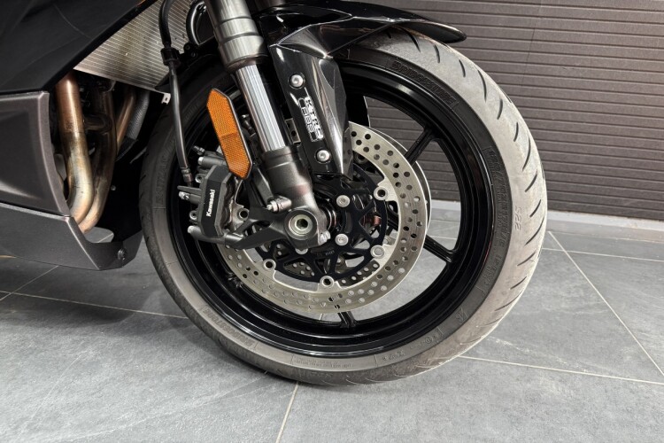 KAWASAKI NINJA 1000SX