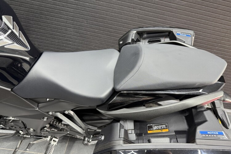 KAWASAKI NINJA 1000SX