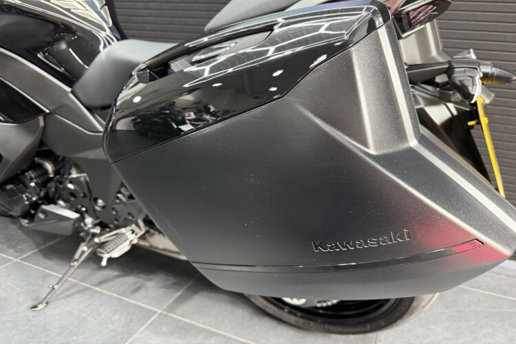 KAWASAKI NINJA 1000SX